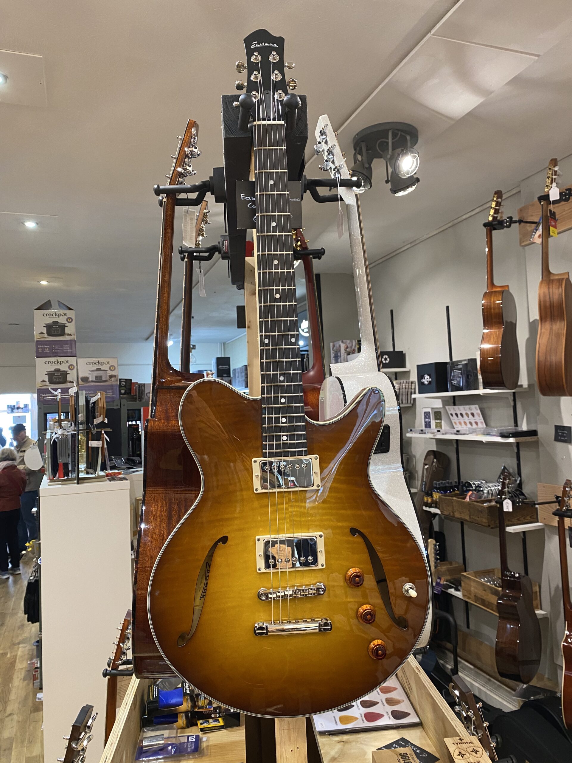 Eastman Romeo California goldburst